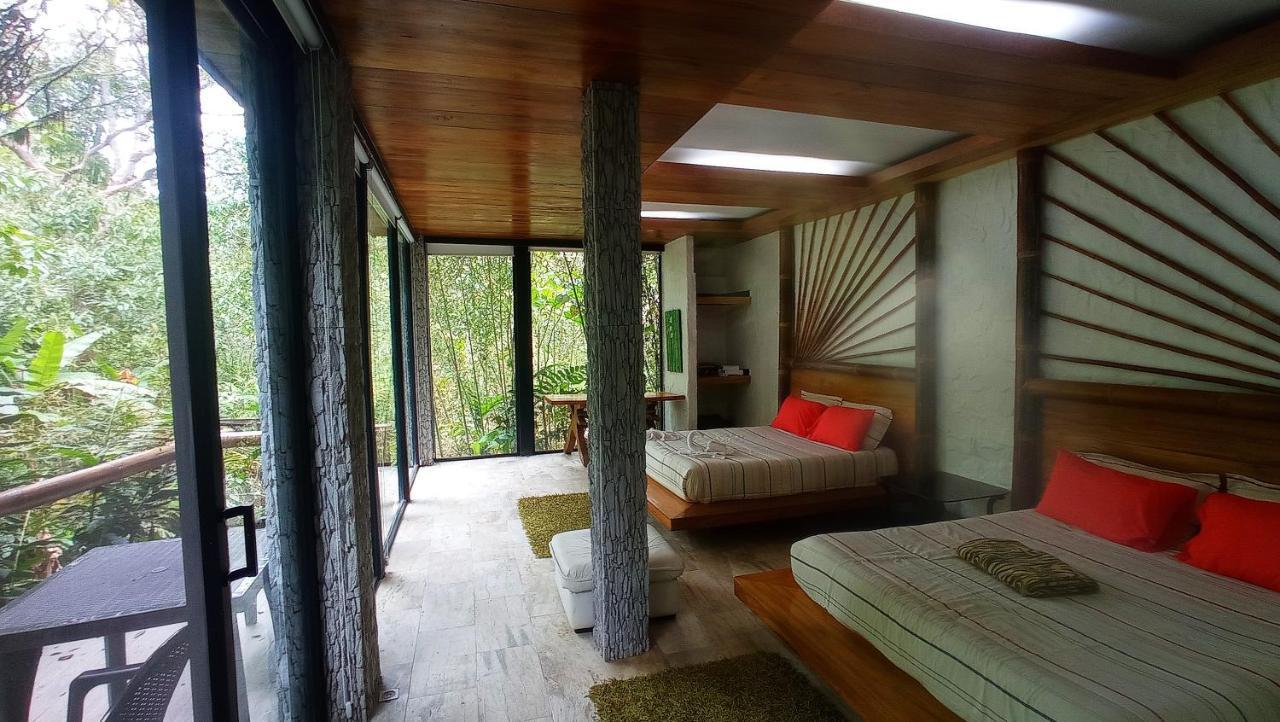 Cantalarana Lodge Mindo Exterior photo